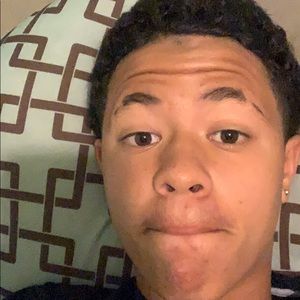 Meet your Posher, Justin